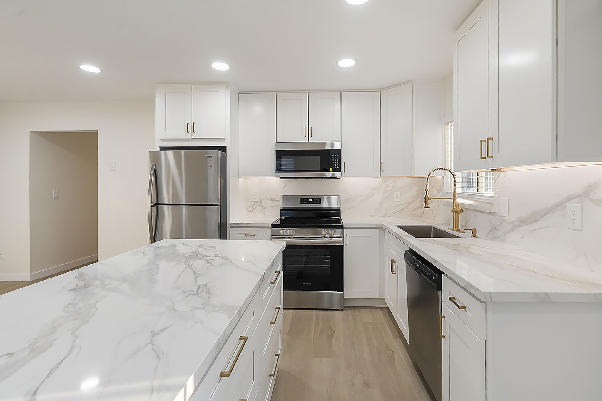 Kitchen Remodel 3 - Full Home After Renovation