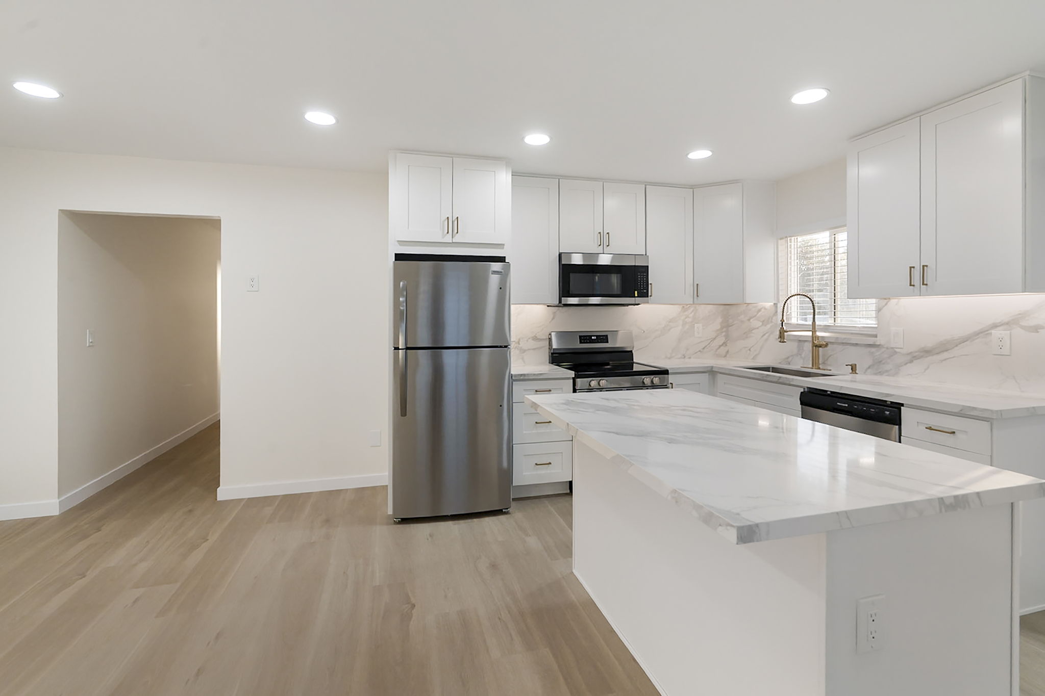 Kitchen Remodel 3 - Full Home After Renovation